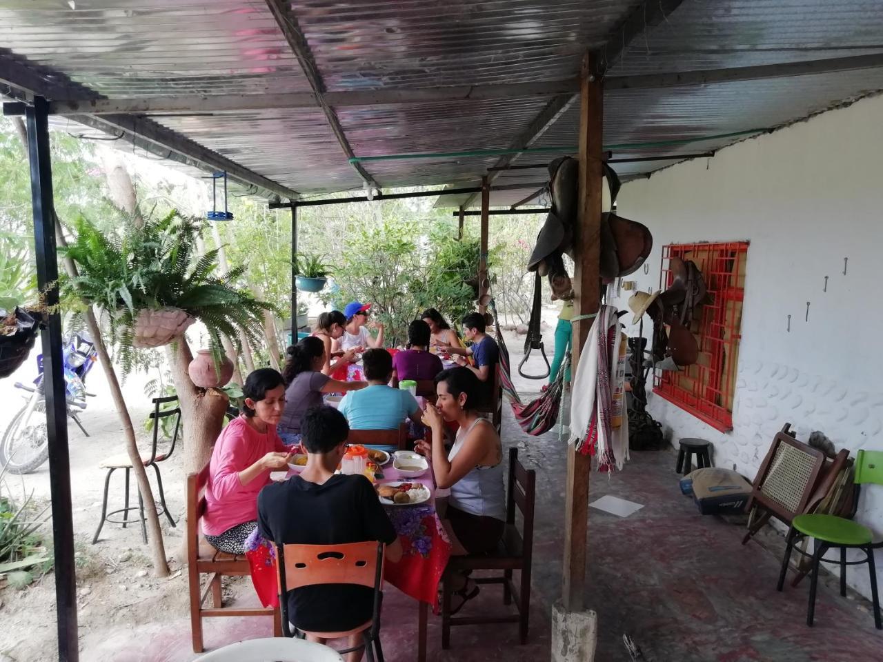 Alojamiento Casa De Campo Los Cactus Villavieja Buitenkant foto